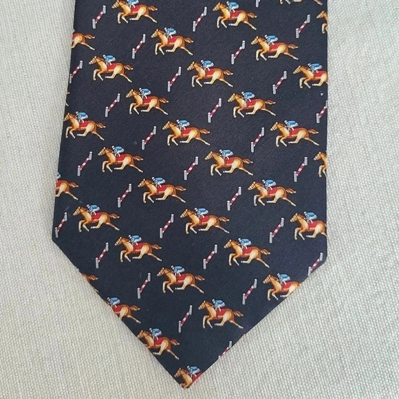 🐎Equestrian Museum Artifacts Tie Horse Pattern - Picture 3 of 8